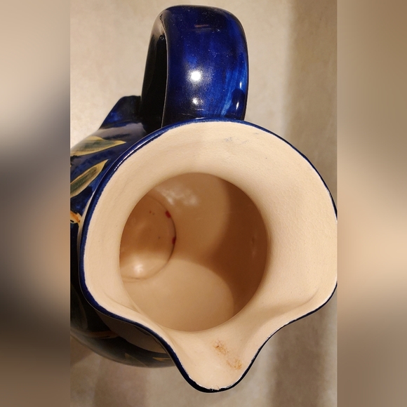 Handpainted Pitcher Blue with Lemons - Picture 5 of 6